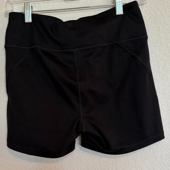 All in Motion Black Biker Shorts - Picture 2 of 4